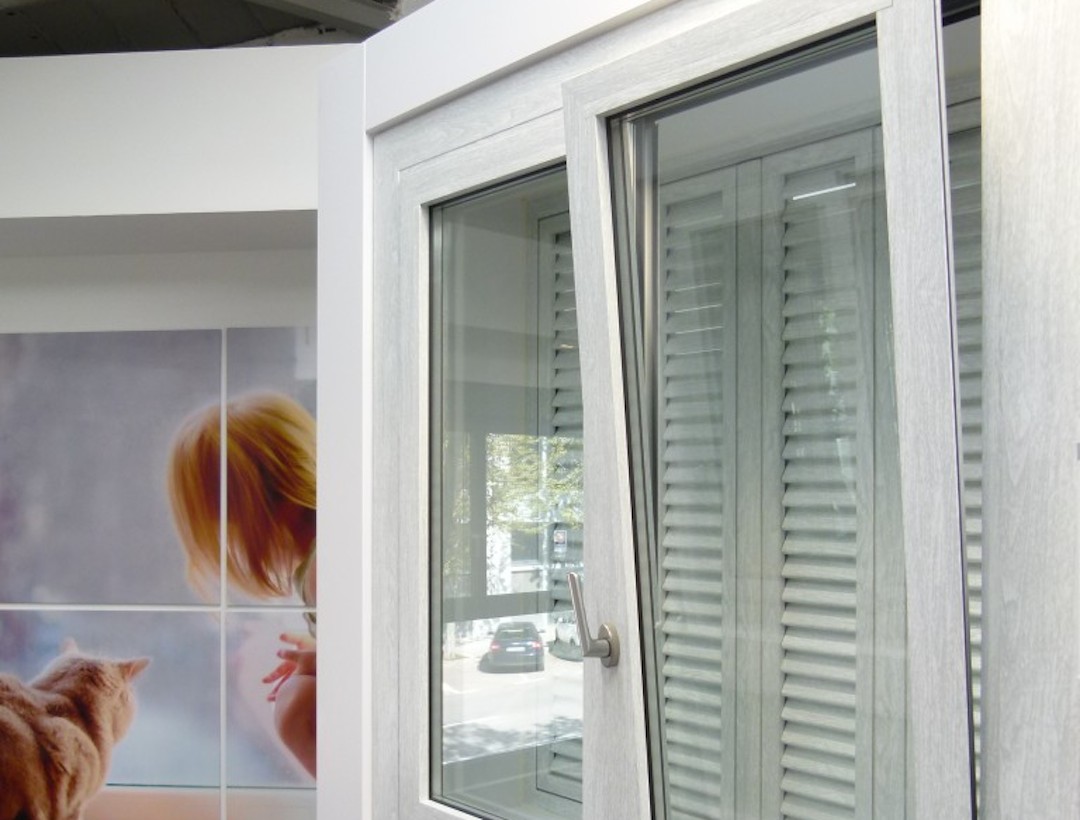https://sg.climalit.es/blog/wp-content/uploads/2016/09/ventana_oscilobatiente.jpeg