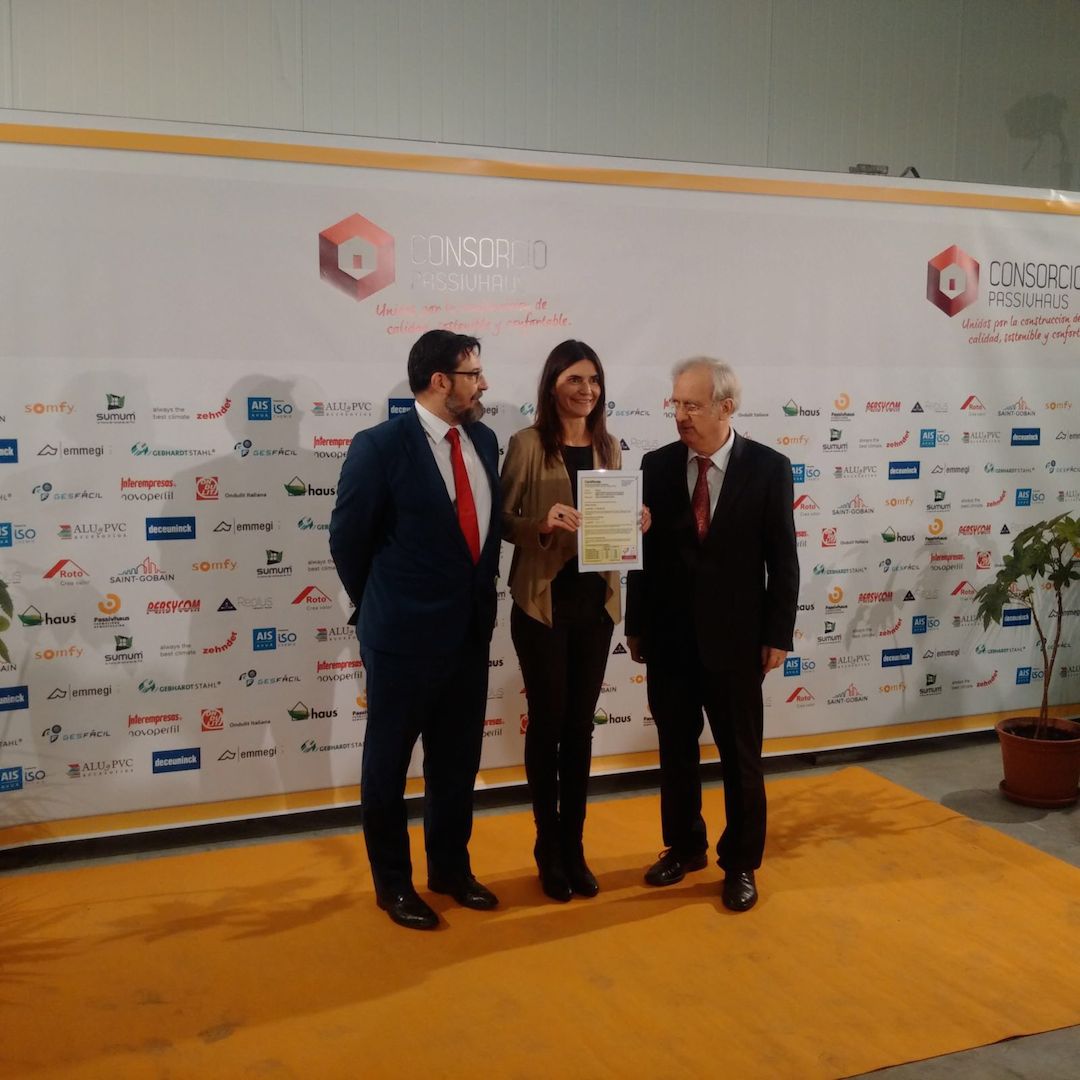 https://sg.climalit.es/blog/wp-content/uploads/2016/10/Consorcio_Passivhouse.jpg
