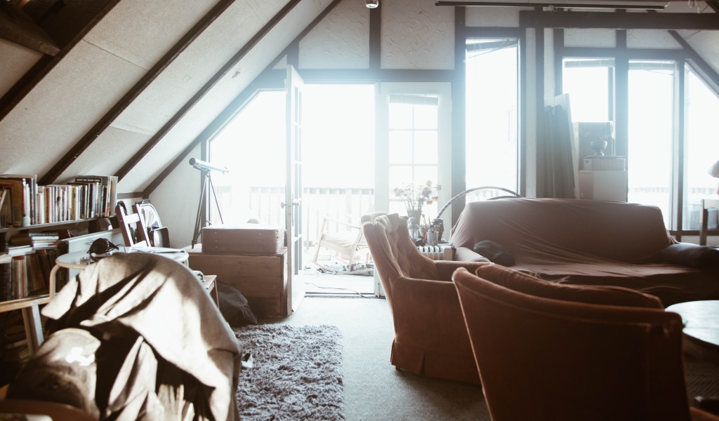 https://sg.climalit.es/blog/wp-content/uploads/2020/02/ventanas-tejado.jpg