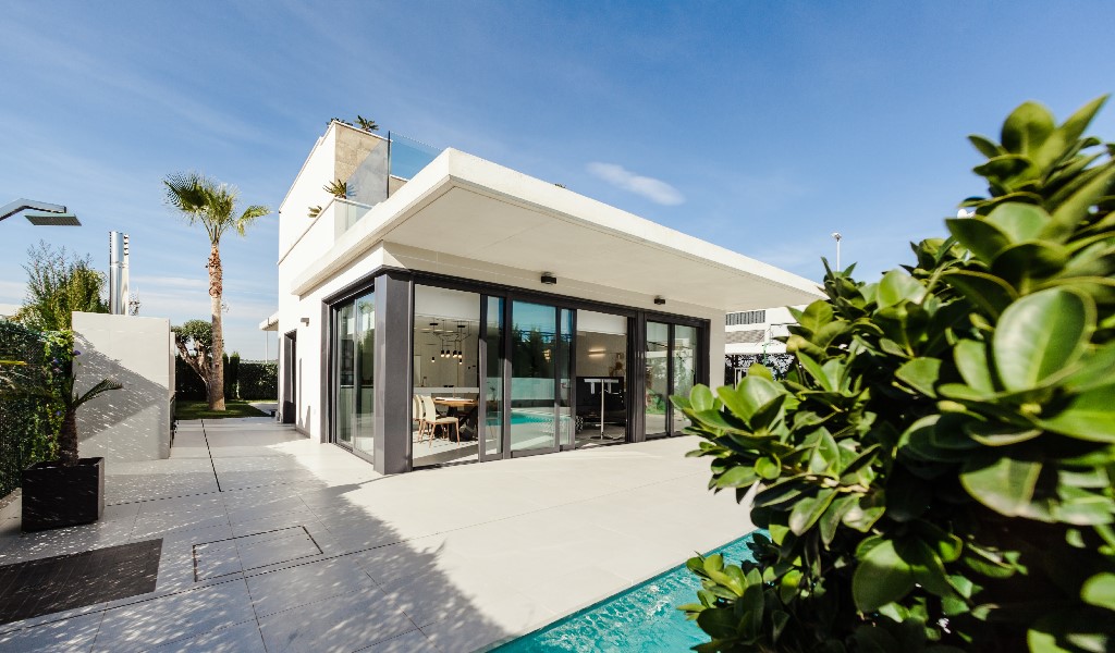 https://sg.climalit.es/blog/wp-content/uploads/2020/04/ventanas-admirar-exterior.jpg
