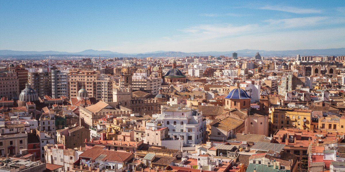 https://sg.climalit.es/blog/wp-content/uploads/2023/05/Subvenciones-para-actuaciones-de-rehabilitacion-y-mejora-energetica-Comunidad-Valenciana-1.jpg