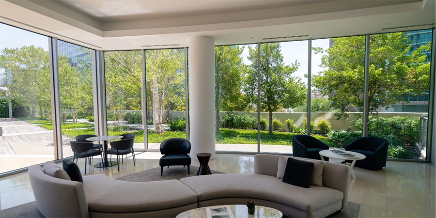 https://sg.climalit.es/blog/wp-content/uploads/2023/08/Coloca-en-tus-ventanas-vidrios-acusticos_1.jpg