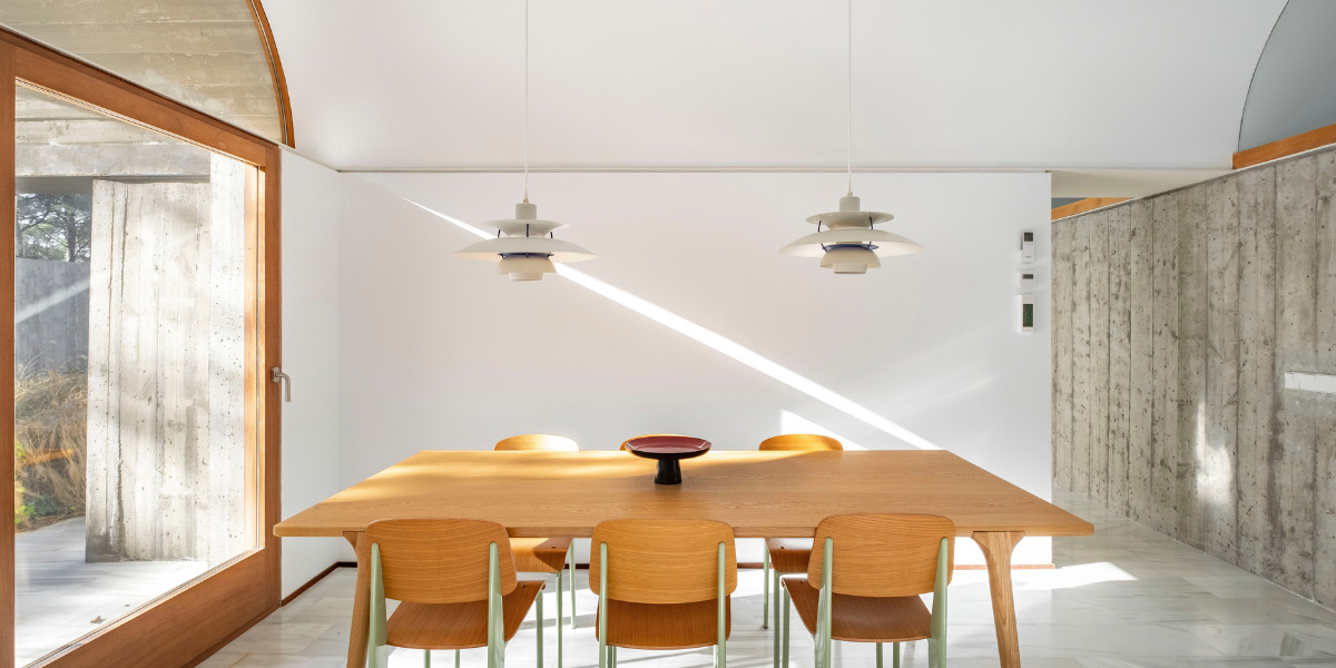 Imagen de salón con gran ventana Climalit