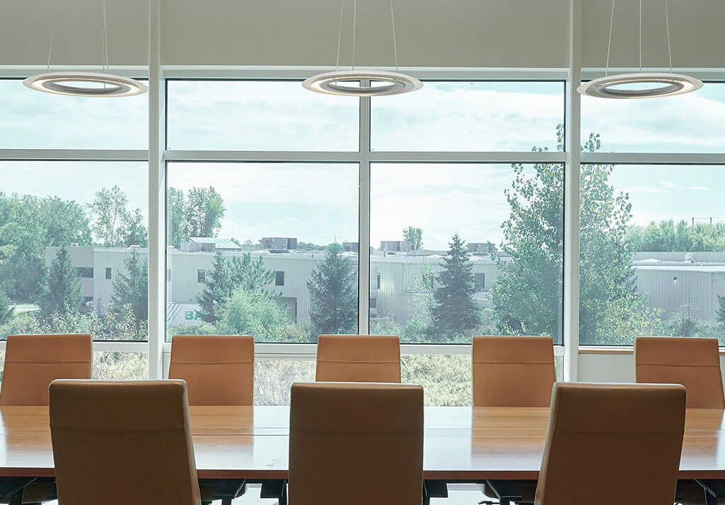 Ventana con vidrio inteligente